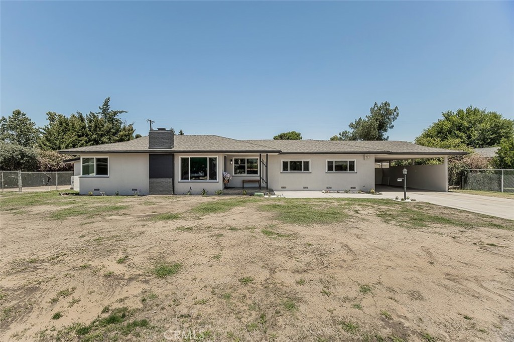 5383 N Easterby