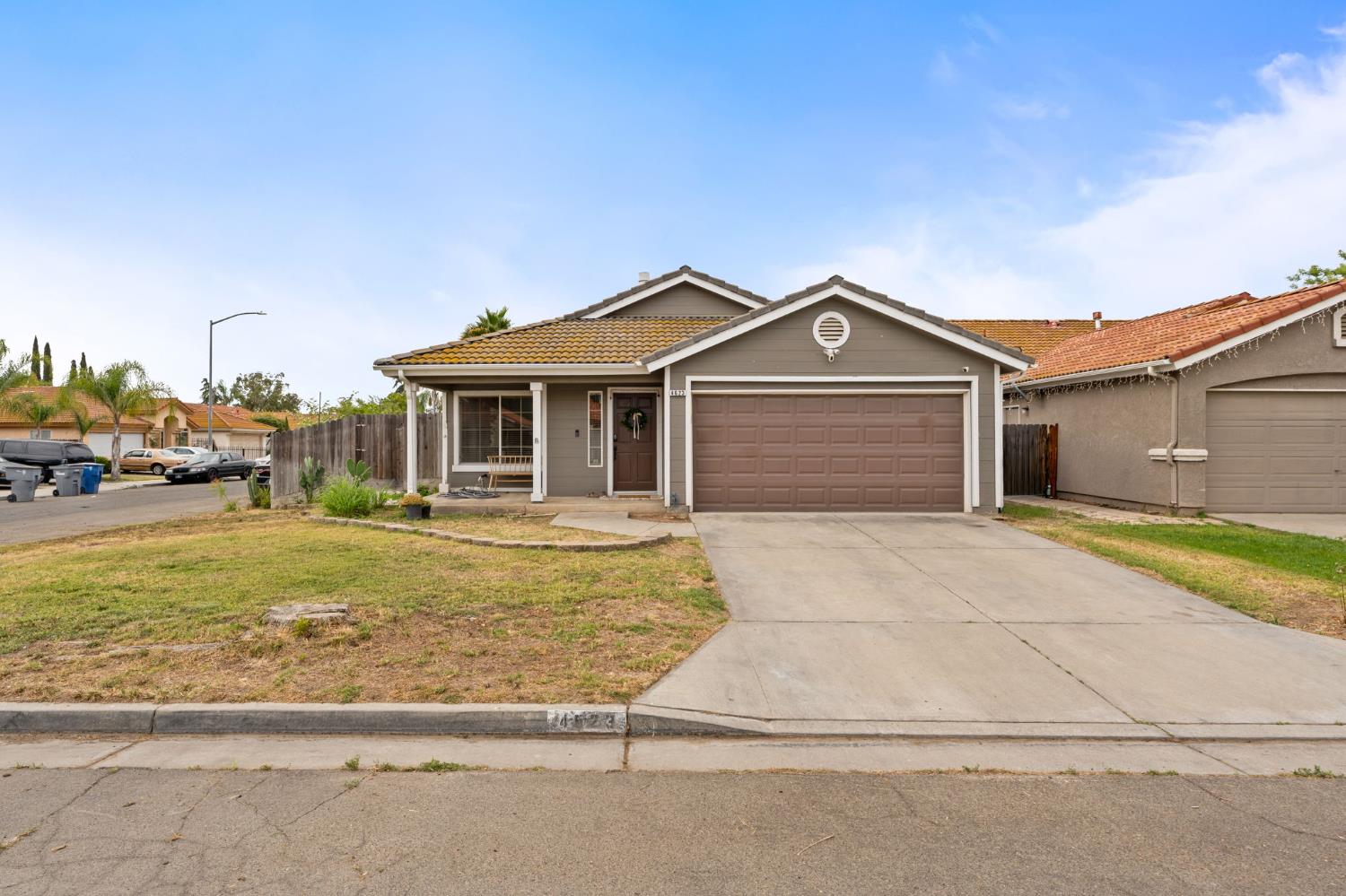 4623 W Berkeley Ave